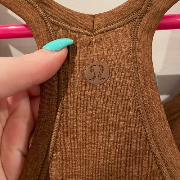 BNWT Lululemon Ebb to street tank top in Java Size 4 - Picture 3 of 4